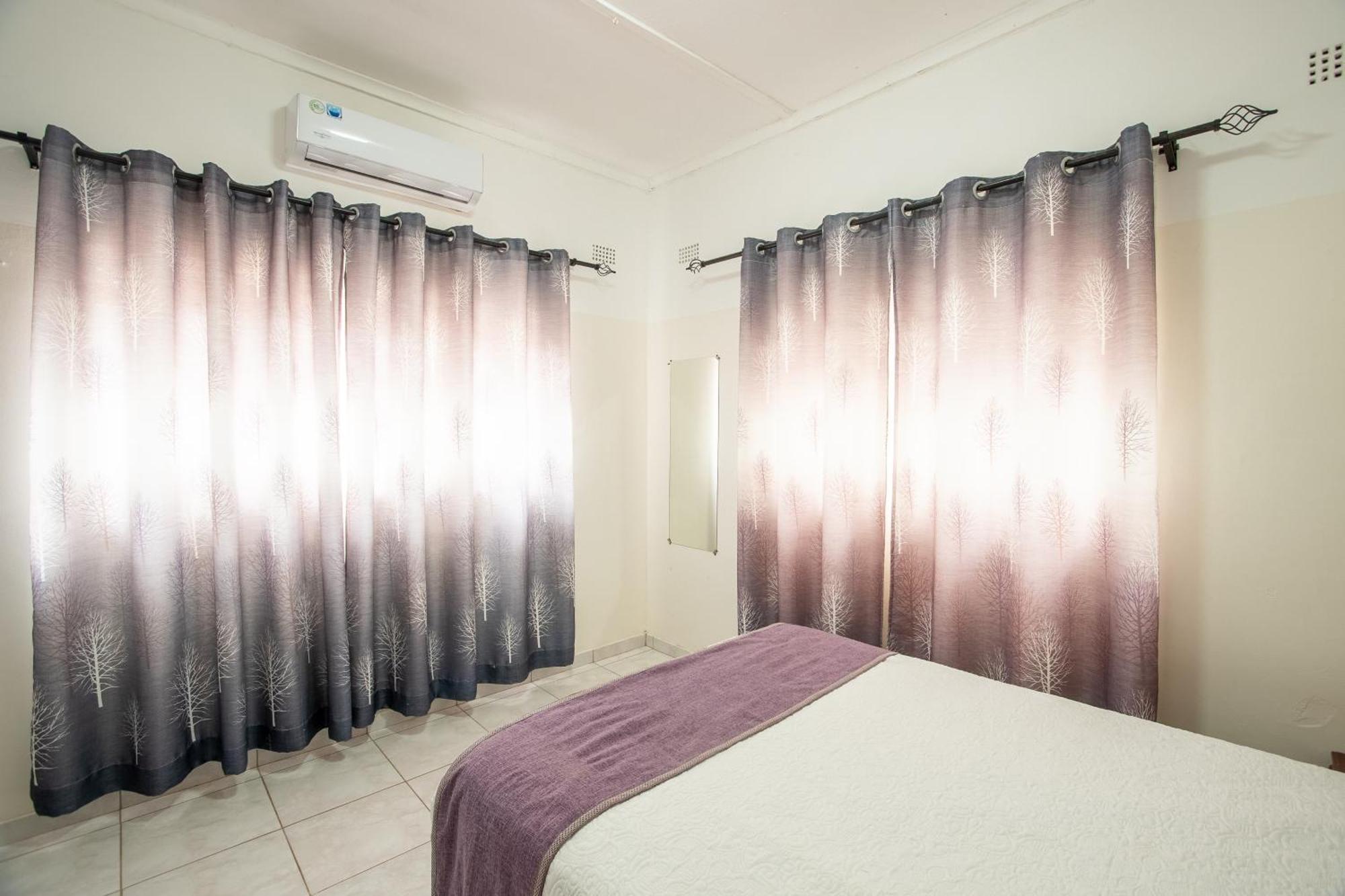 Wood Road Guest Lodge Victoria Falls Luaran gambar